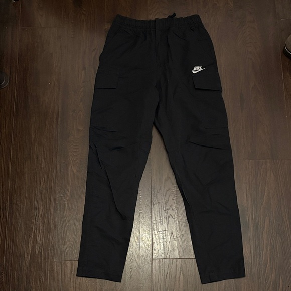 Nike - Picture 1 of 3